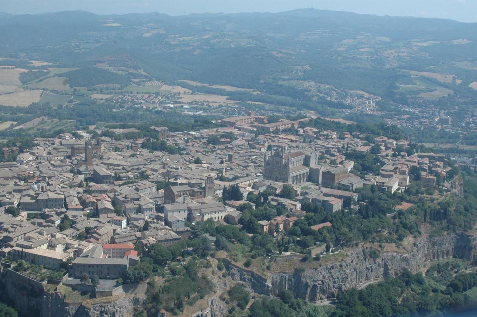 La Casa Di Agnese Apartment Orvieto Luaran gambar